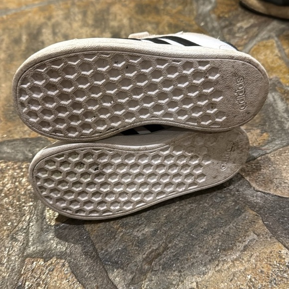 Adidas Kids White and Black Velcro Sneakers 11 - Picture 3 of 6